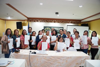 SLP associations sign deals with DSWD Field Office X for marketing, food needs